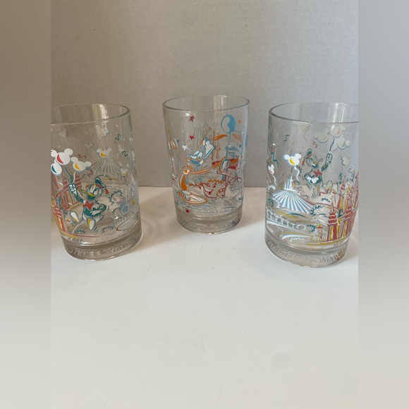 LOT of 3-VTG McDonalds Walt Disney World 25th Anniversary  Mickey/Friends Unisex - Picture 3 of 7